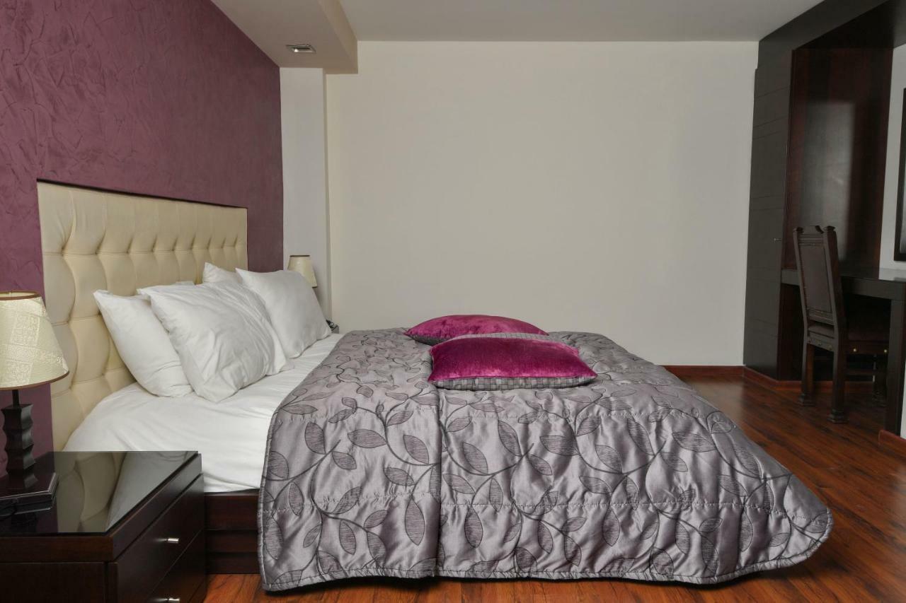 Hollywood Inn Boutique Hotel Dżunija Zewnętrze zdjęcie