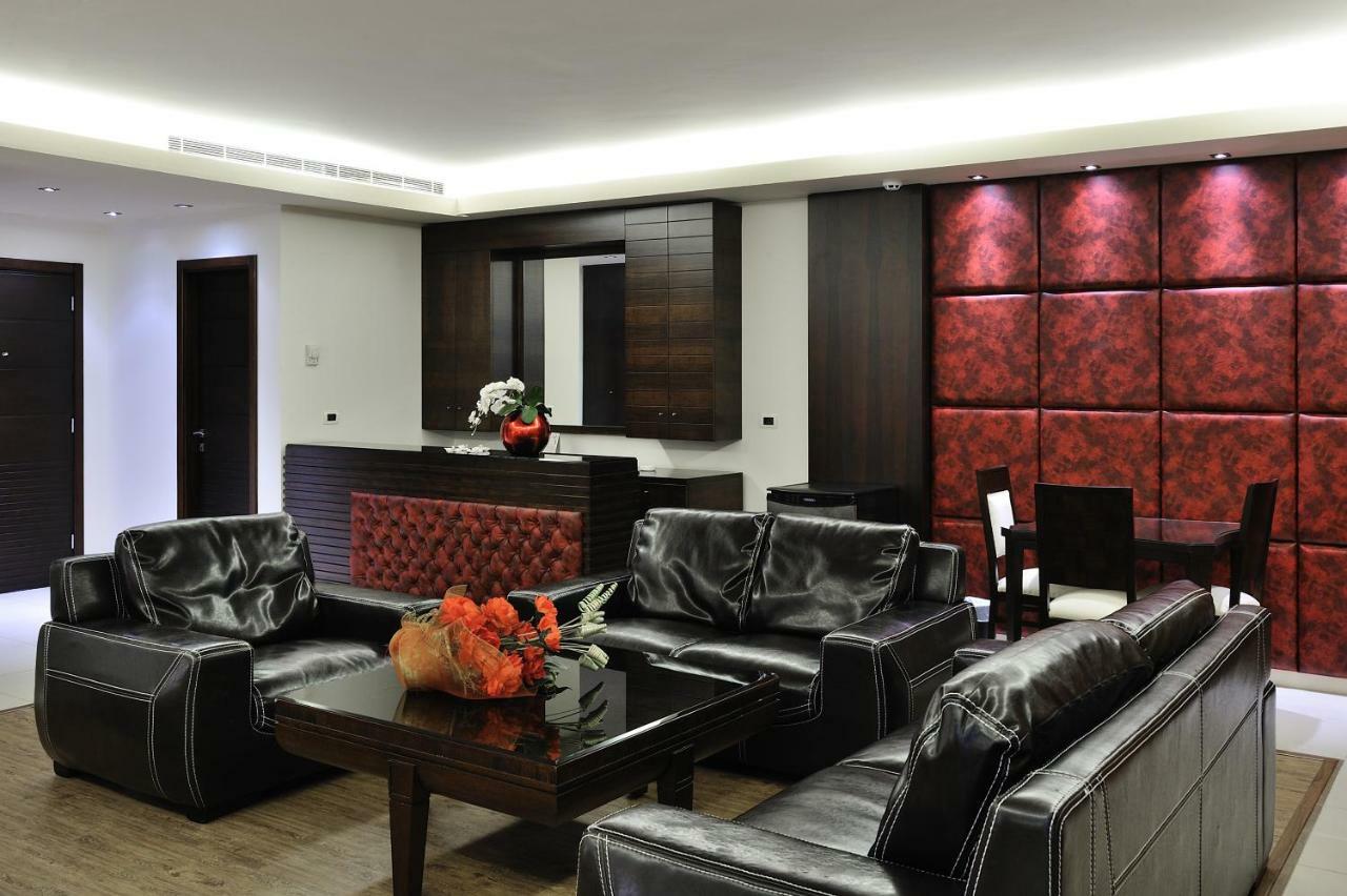 Hollywood Inn Boutique Hotel Dżunija Zewnętrze zdjęcie