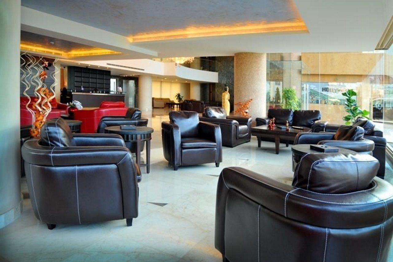 Hollywood Inn Boutique Hotel Dżunija Zewnętrze zdjęcie